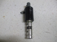 Camshaft Timing Solenoid/Actuator - Right