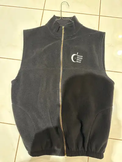 Men’s XL Vest, View more