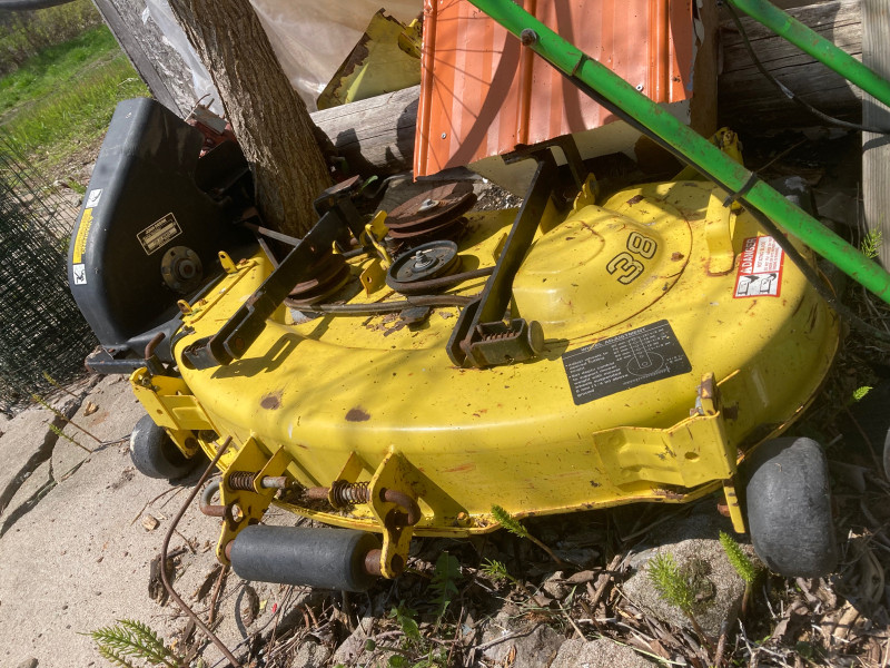 John Deere 38 Mower Deck With Blower Lawnmowers And Leaf Blowers Ottawa Kijiji 9086