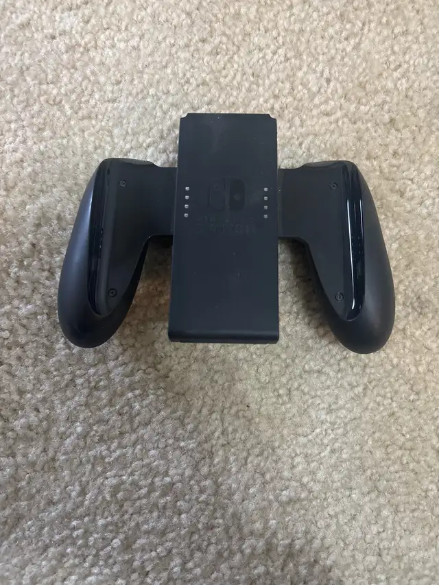 Nintendo Switch OLED — Like New — Original Box + Accessories +64170261331201123