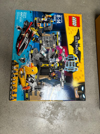 Lego Batman sets and R2-D2 set