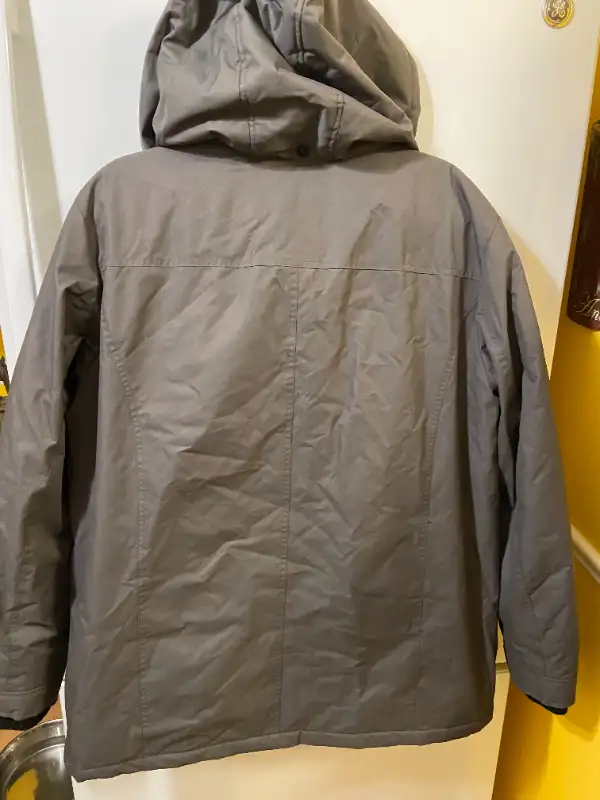 Claiborne Dobby Tech Men's Padded Utility Winter Jacket Coat in Men's in Oshawa / Durham Region - Image 8