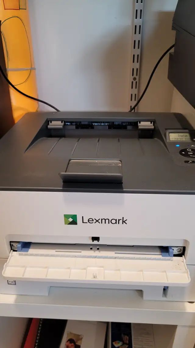 Lexmark B/W Laser Printer in Printers, Scanners & Fax in Hamilton - Image 2