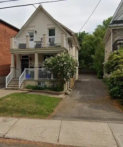 Outdoor parking spot on Fifth Avenue in the Glebe available May 1. Snow is cleared by a service in t...