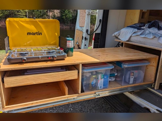 2012 Nissan NV 2500 converted camper van — photo 3