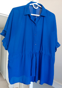 Suzy Shier Ladies Blue Blouse