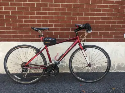 Trek 7.3 FX Road Bike - Size 17.5, View more