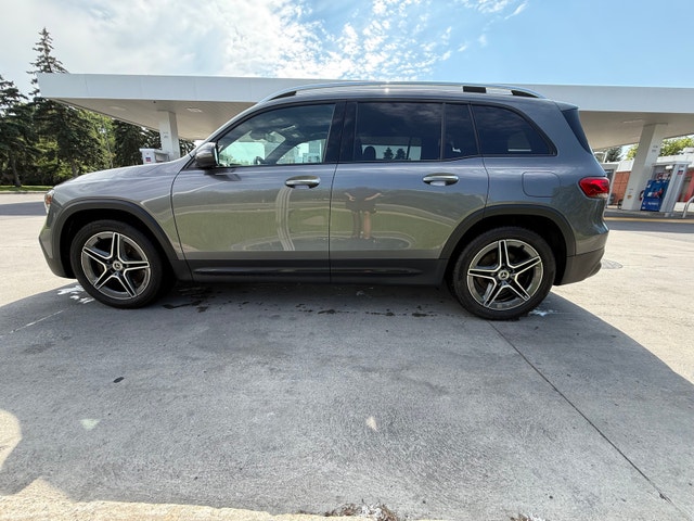 2023 Mercedes-Benz GLB 250 4MATIC — photo 3