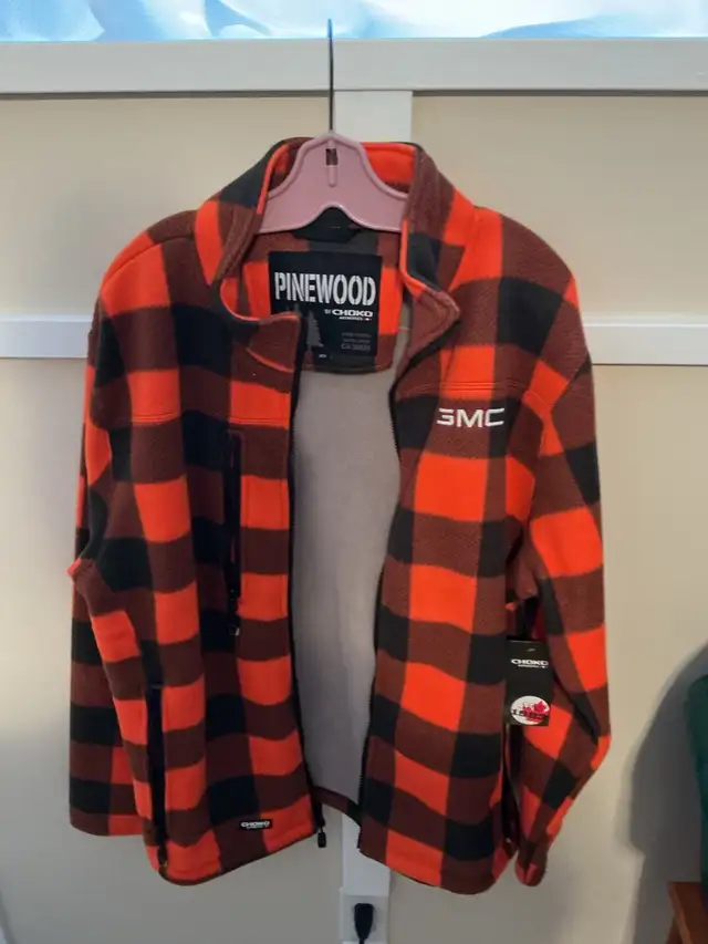 Men’s winter jackets/safety jackets in Men's in Kingston - Image 2