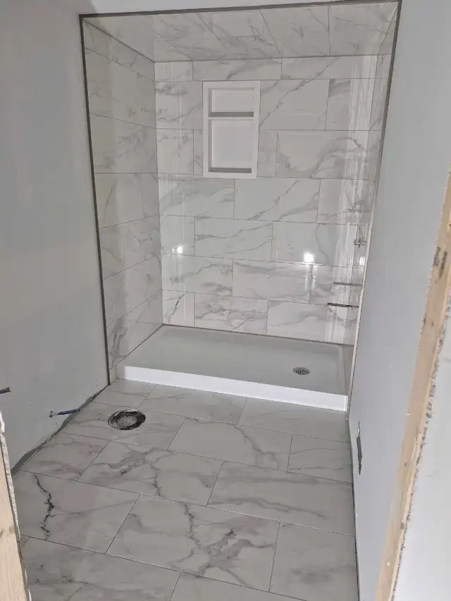Tile installation 65561316946050123
