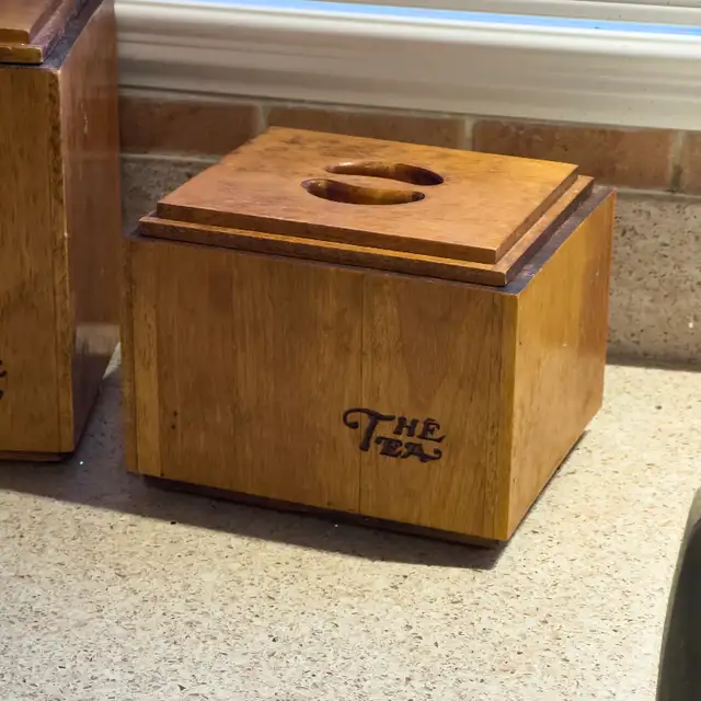 Vintage BarboMaid Wood Containers in Kitchen & Dining Wares in Mississauga / Peel Region - Image 5