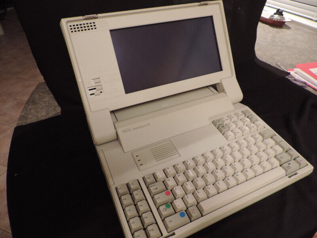 VINTAGE NEC MULTISPEED EL LAPTOP in Laptops in Kitchener / Waterloo - Image 4