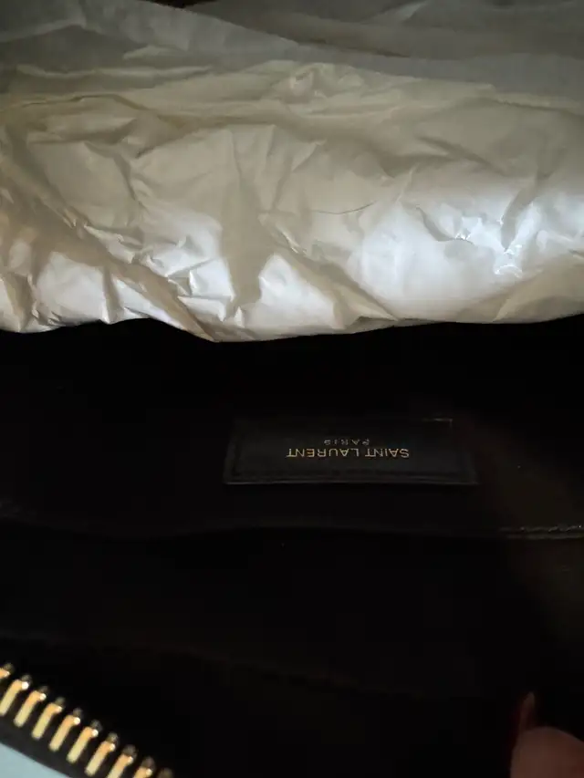 Yves Saint Laurent YSL Camera Bag *BRAND NEW*62863737092225124