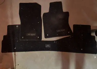 Infiniti Q 50 S full set of floor mats.