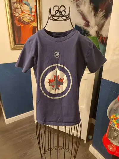 Winnipeg jets youth t shirt small , View more