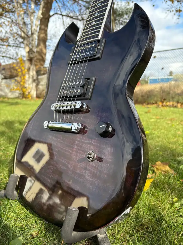 Clarke Customs- Prototype Sabbath SG in Guitars in Markham / York Region - Image 11