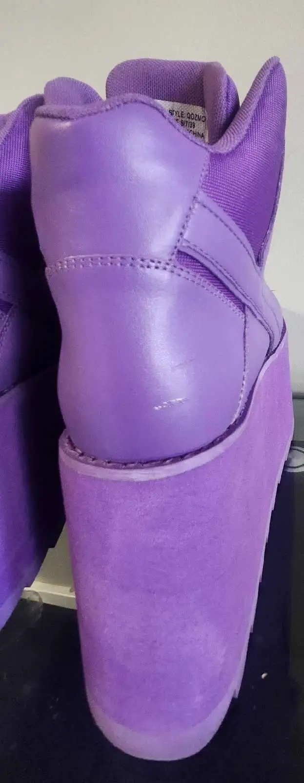 Y.R.U. Qozmo Hi Purple Platform Sneakers – Size 9 – Like New in Women's - Shoes in Calgary - Image 6