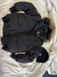 Canada goose coat and hat (REAL)