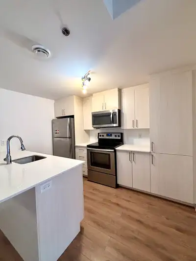 Apartment available in Downtown Montréal