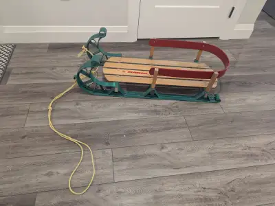 Home Hardware Vagabond Baby Toddle Sled, View more