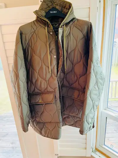 Women Mid-Length Hooded Light Puffer Jacket, View more