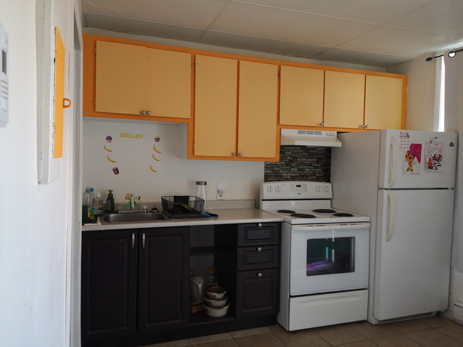 3-1/2, Subway/Metro Jolicoeur/Monk, 1050 $ /m — photo 2