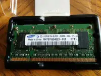 DDR2 RAM sticks for laptops
