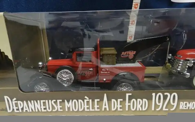 4 CANADIAN TIRE TOY TRUCKS -  1964 with SKIDOO / 1929 TOWING in Arts & Collectibles in Mississauga / Peel Region - Image 6