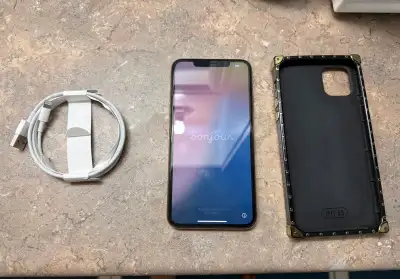 iPhone 11 Pro Max 64 GB  Gold, View more