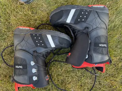 Like New - Women's Burton Sapphire Snowboard Boots - Size 10, View more
