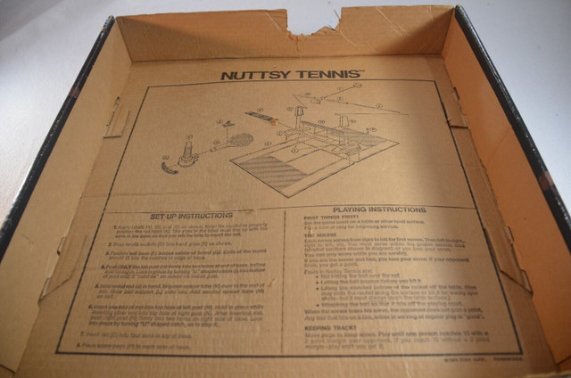 Nuttsy Tennis by Tomy Vintage 1974 Tabletop Tennis Game Complete in Toys & Games in Regina - Image 4