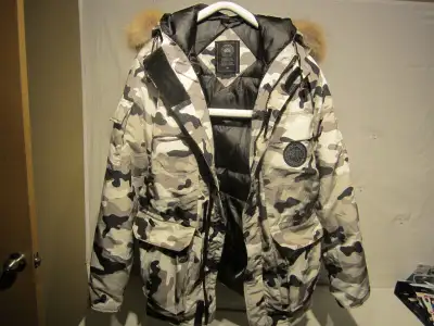 Manteau d'hiver, View more