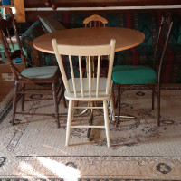 Refinished Round Table/Chairs 