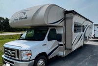 2018 THOR 31W FOURWINDS 7514 miles - financing and certified