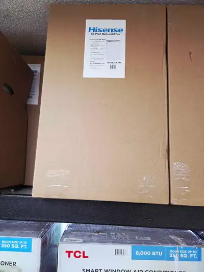 Voici un déshumidificateur Hisense de 50 pintes, parfait pour maintenir un niveau d'humidité confort...