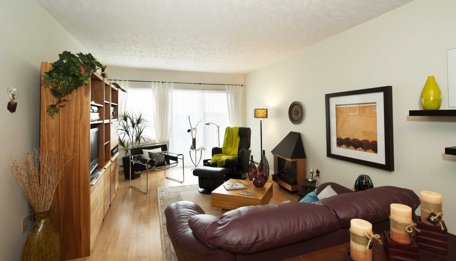 Les tour du Carrefour Apartments a Louer — photo 1
