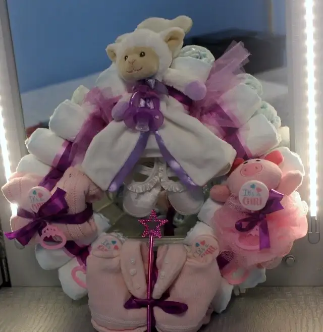 MY DIAPER CAKE CREATIONS in Bathing & Changing in Guelph - Image 9