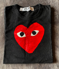 Comme des Garcons Play Red Love Heart Logo T-Shirt Large Size L