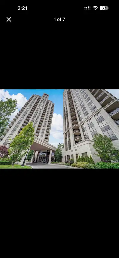 1 Private Master bedroom with Private Bath in a 2 Bed 2 Bath Apartment – Great Location!(right next...