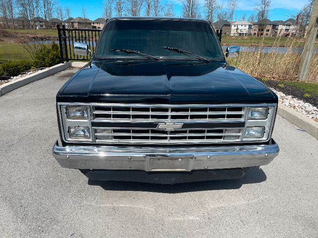 1985 Chevy C10. Southern Refit. in Classic Cars in Oakville / Halton Region - Image 4