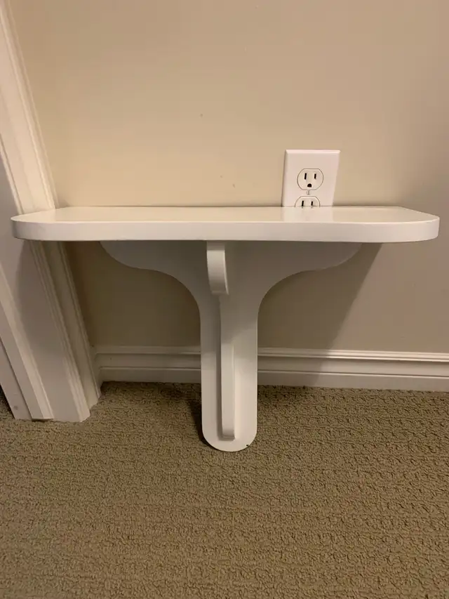 Wall Mounted Wooden Shelf  in Bookcases & Shelving Units in Edmonton - Image 2