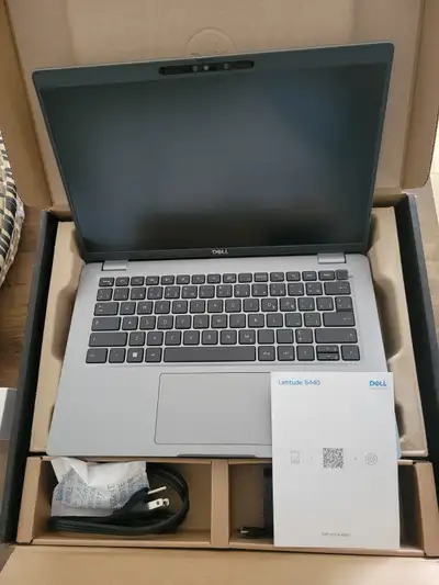 Laptop DELL Latitude 5440 i7 13th gen (vPro) 14" custom NEUF, View more