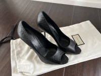 Gucci & Ferragamo Ladies shoes