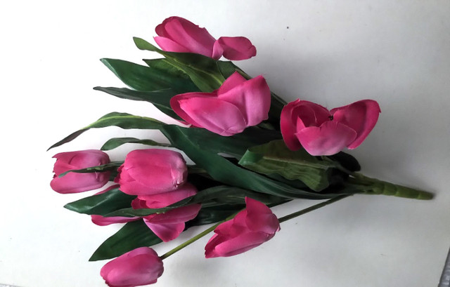 Silk Pink Tulip Bouquets- 15" Long - for Decor/ Crafts- 24 Total in Home Décor & Accents in Oakville / Halton Region - Image 4