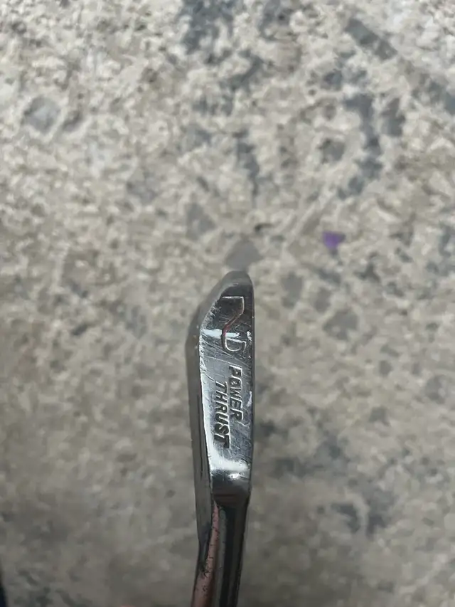 Ben Hogan Adult Right Handed 2 Iron Golf Club in Golf in Guelph - Image 4