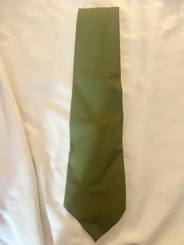 Vintage Bengal Lancer Tie in Men's in Oshawa / Durham Region - Image 2