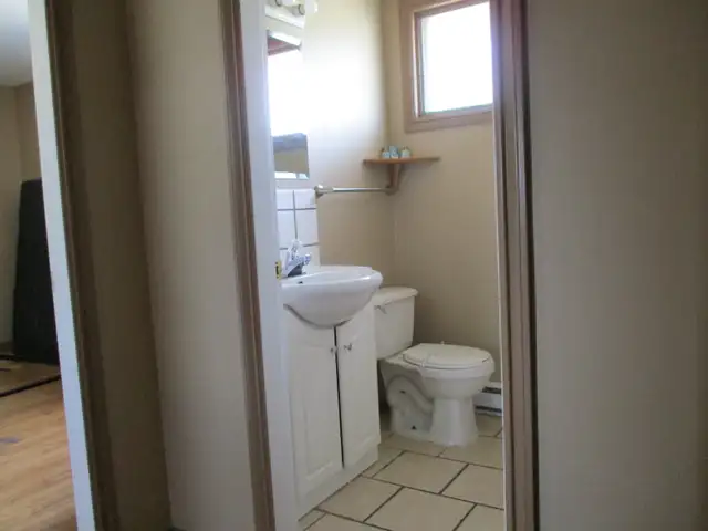 Three bedroom townhouse for rent in Terrace in Long Term Rentals in Terrace - Image 4