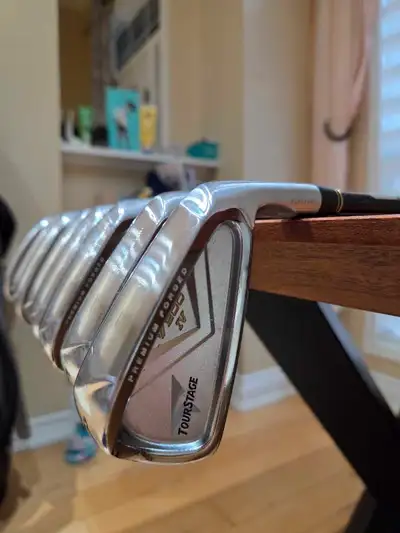 Bridgestone V300 Forged irons (4-P, 56 wedge), View more