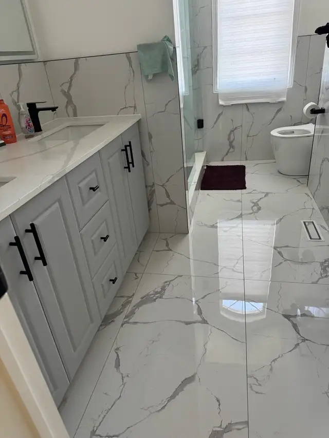 Room available from Nov 01 for girl in Room Rentals & Roommates in Mississauga / Peel Region - Image 3