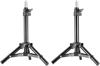 Neewer Photography Photo Studio 50cm/20inch 2stand Open Box New Selling cos I was expecting them to...